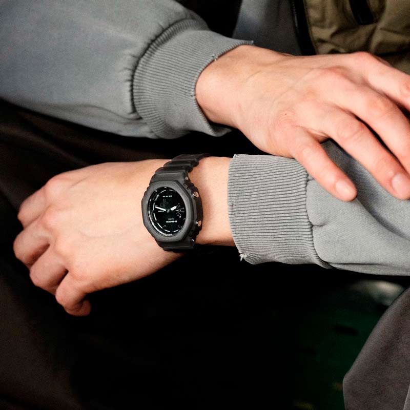 Casio GA-2100K-1AER Casio GA-2100K-1AER