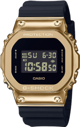 Casio GM-5600G-9ER