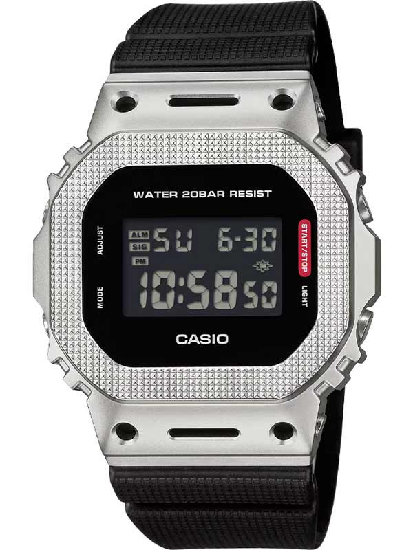 Casio GM-5600M-1ER