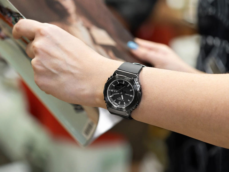 Casio GM-S2110B-8AER Casio GM-S2110B-8AER