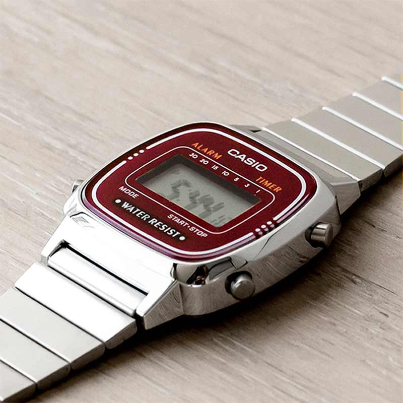Casio LA670WA-4DF Casio LA670WA-4DF
