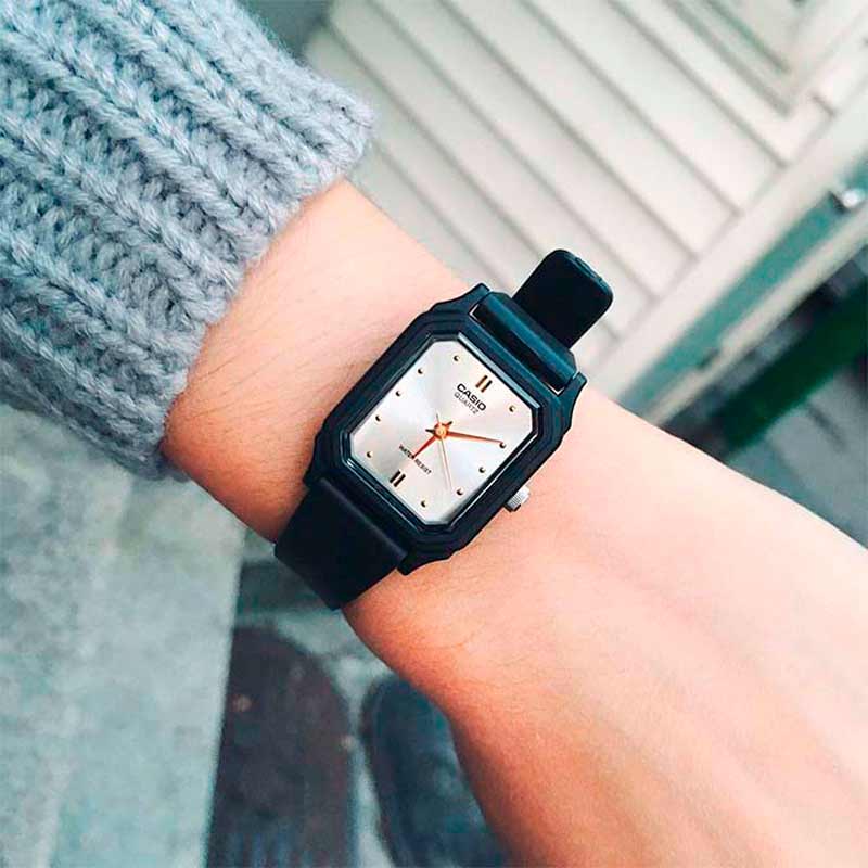 Casio LQ-142E-7AUDF Casio LQ-142E-7AUDF