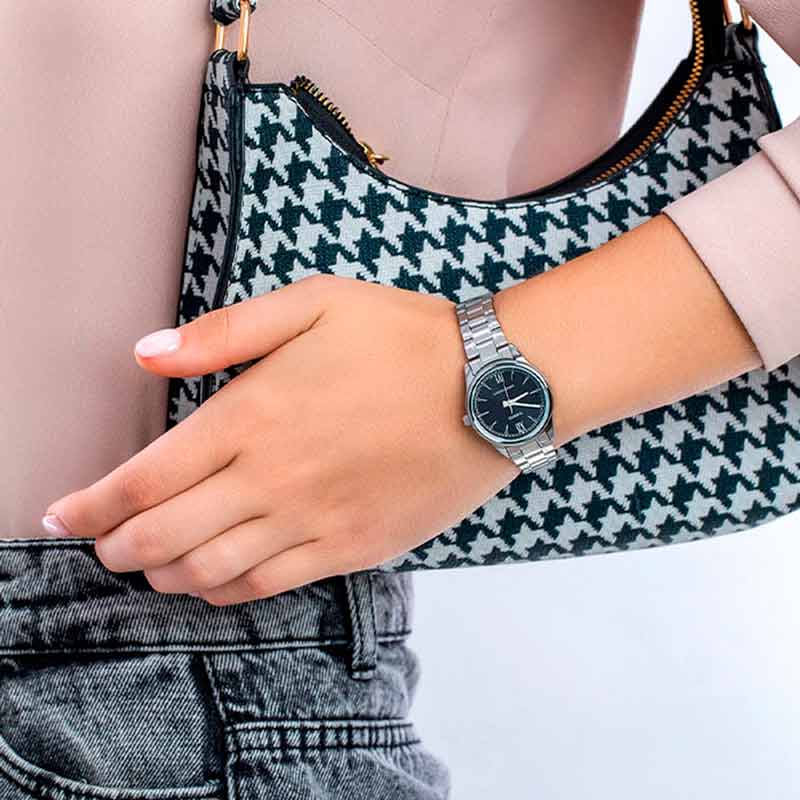 Casio LTP-V005D-1B2 Casio LTP-V005D-1B2