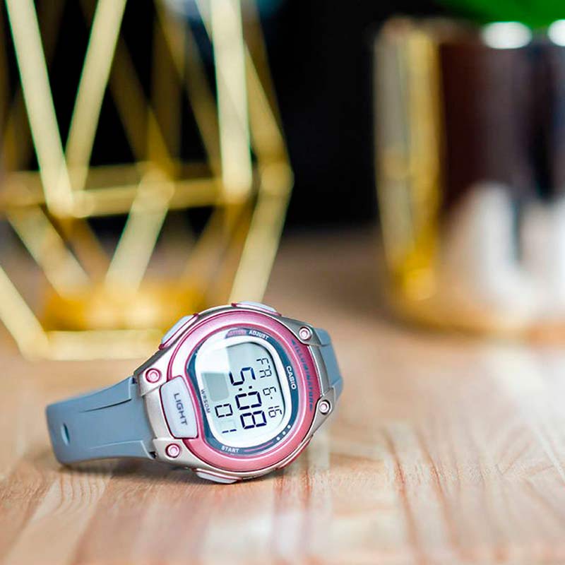 Casio LW-203-8AVEF Casio LW-203-8AVEF