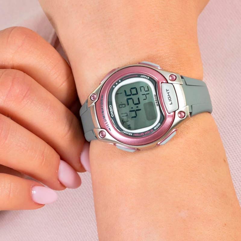 Casio LW-203-8AVEF Casio LW-203-8AVEF