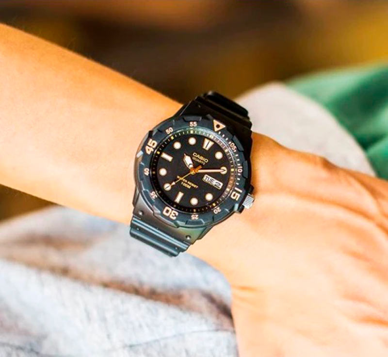 Casio MRW-200H-1EVEF Casio MRW-200H-1EVEF