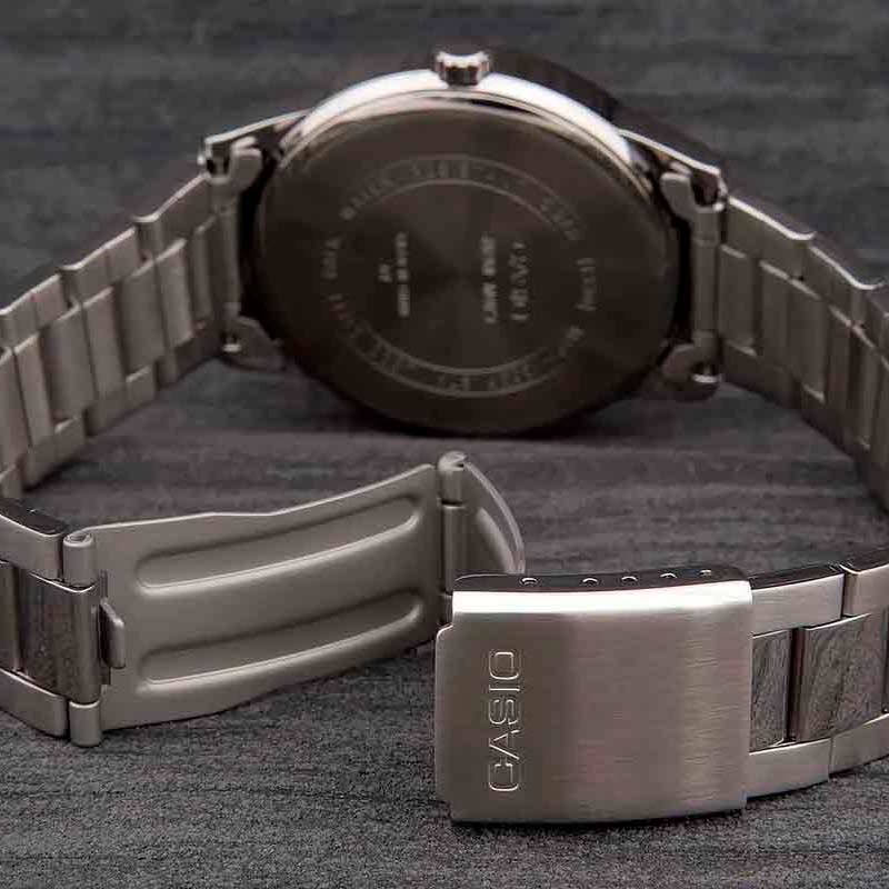 Casio MTP-1303DD-7A Casio MTP-1303DD-7A