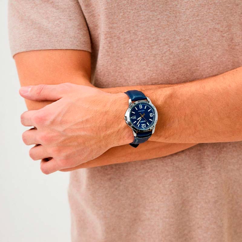 Casio MTP-V004L-2B Casio MTP-V004L-2B