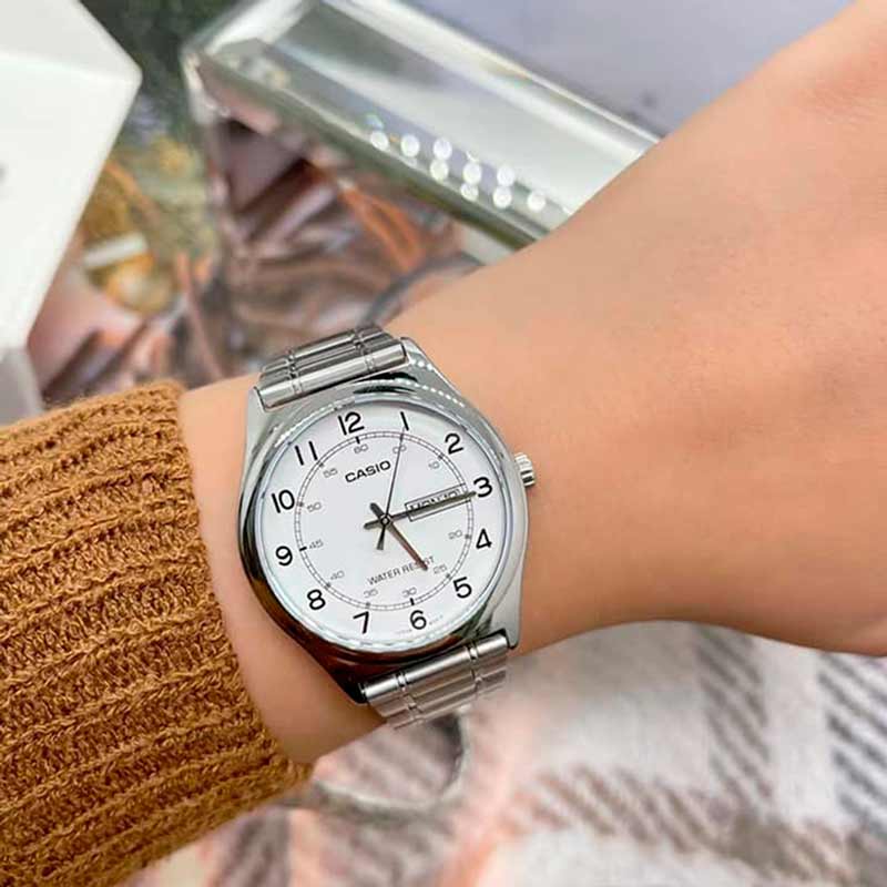 Casio MTP-V006D-7B2 Casio MTP-V006D-7B2