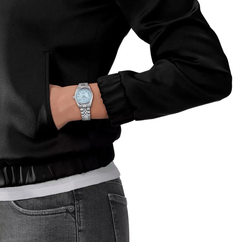 Tissot T156.208.11.353.00 Tissot T156.208.11.353.00